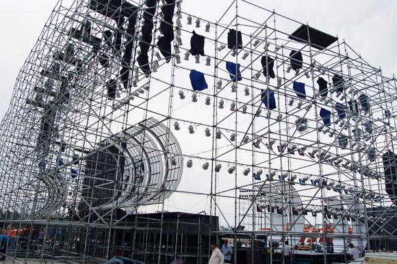 湖北雷亚舞台的“雷亚架”构造到底啥样？