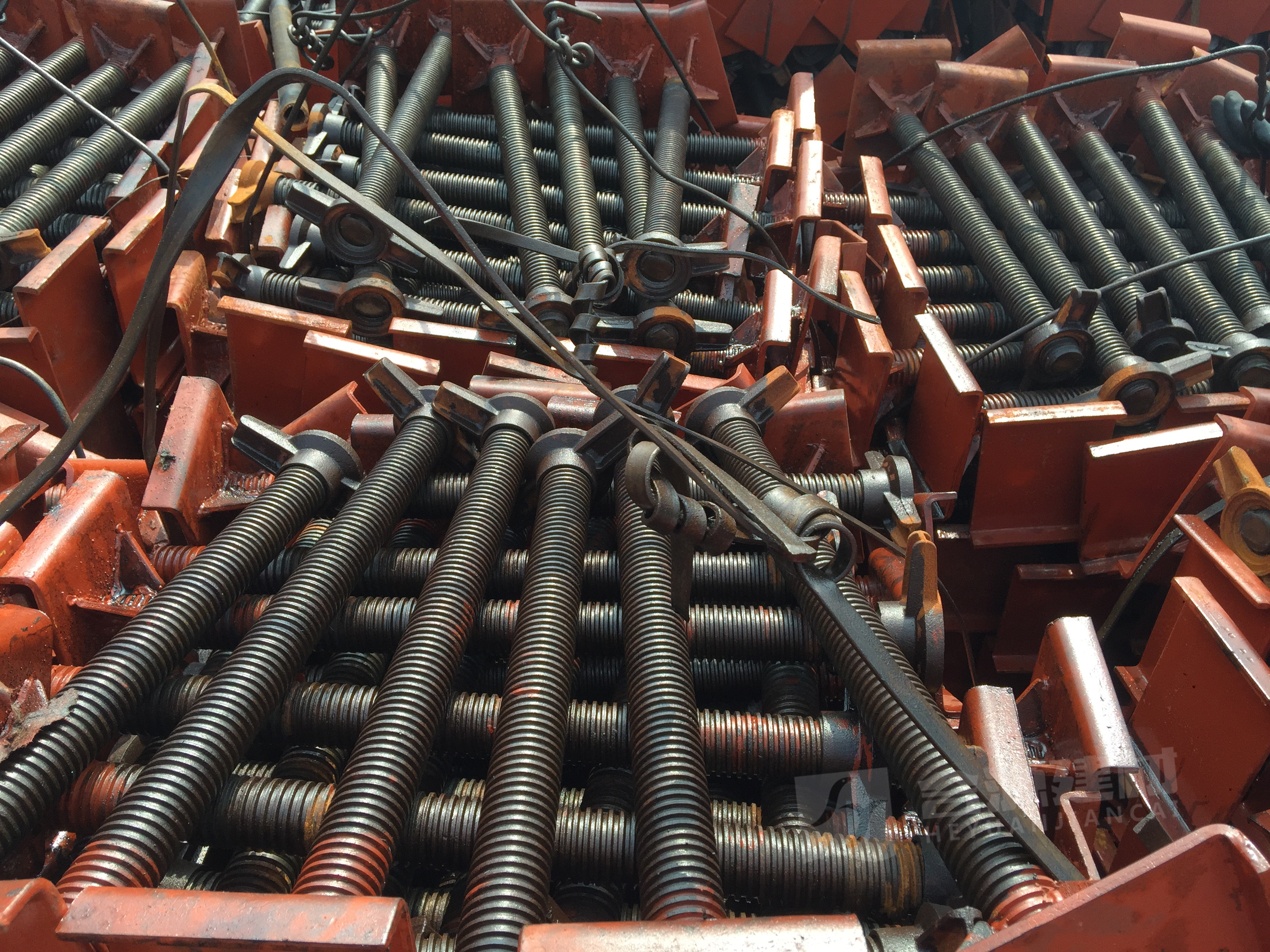 建筑丝杠的适用范围及特点是什么