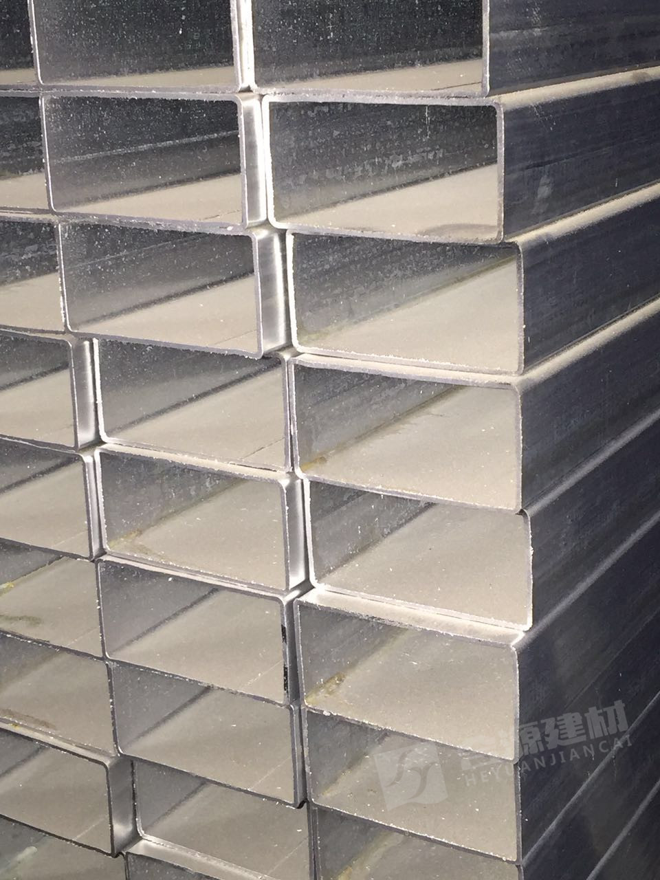 【重庆】方管的具体特点和用途有哪些？