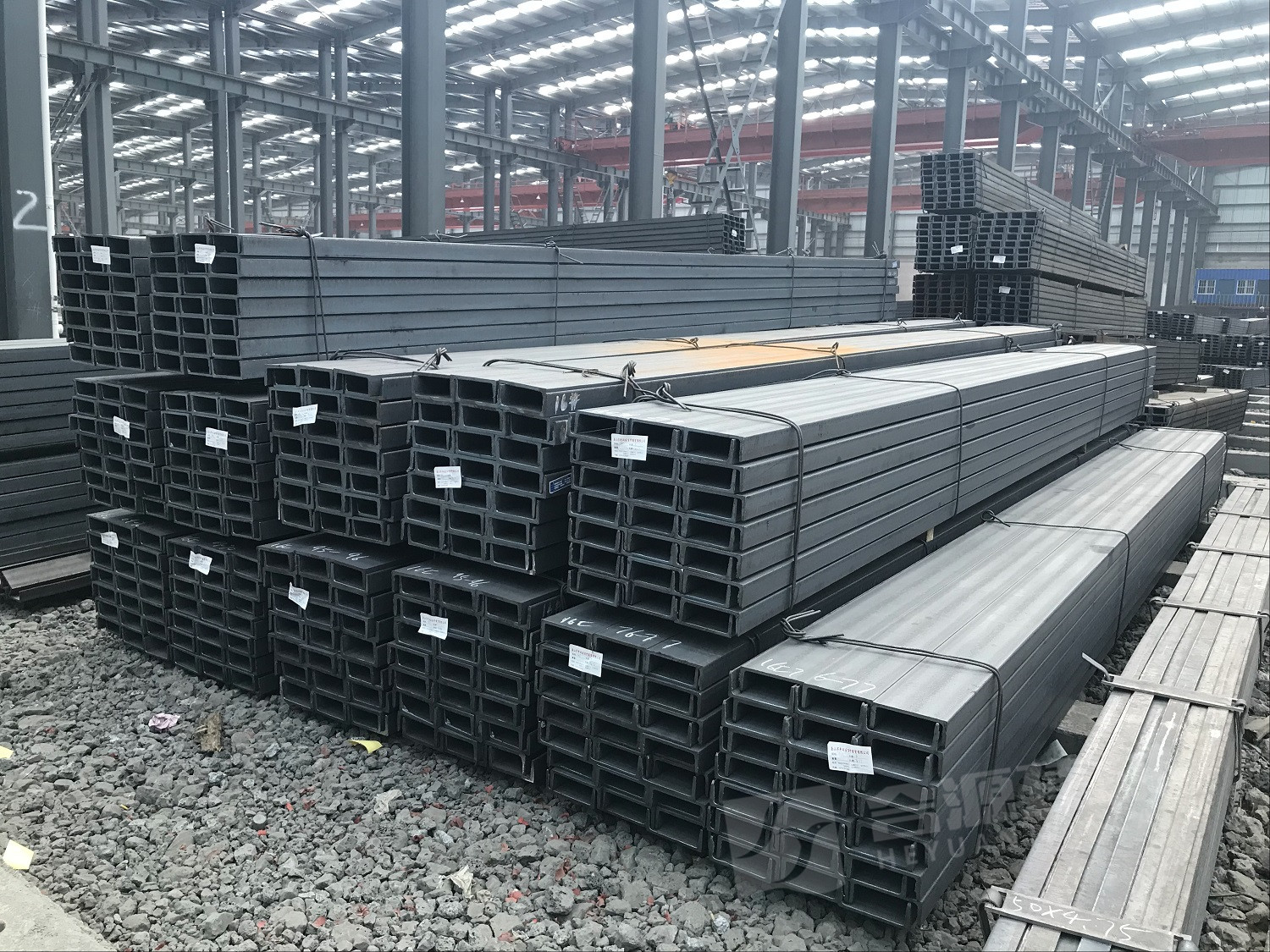 【陕西】你知道对于槽钢的外观，我们有哪些要求吗？