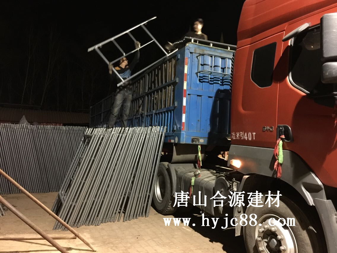 移动脚手架