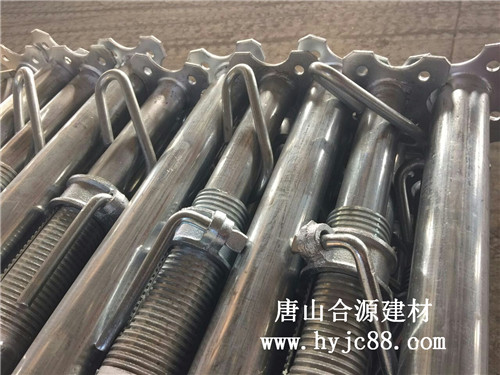 钢支撑