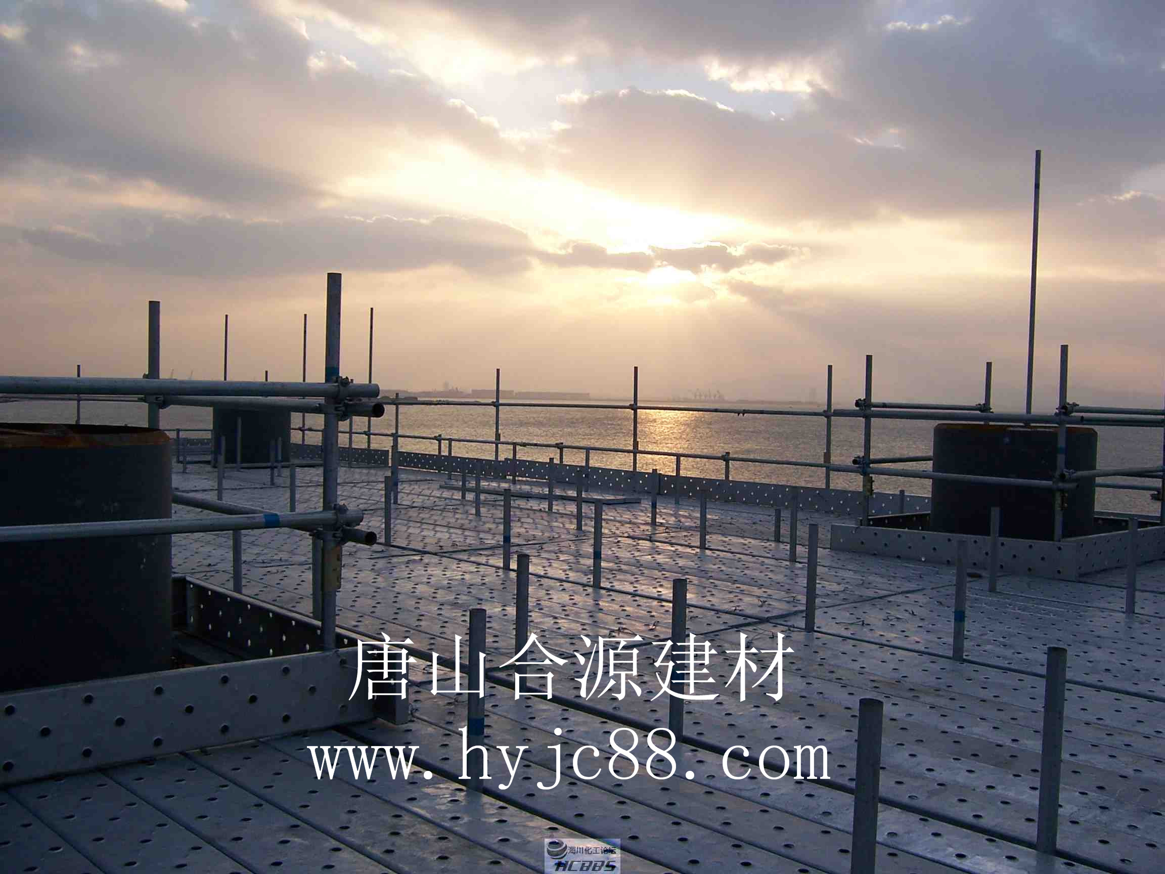 钢跳板