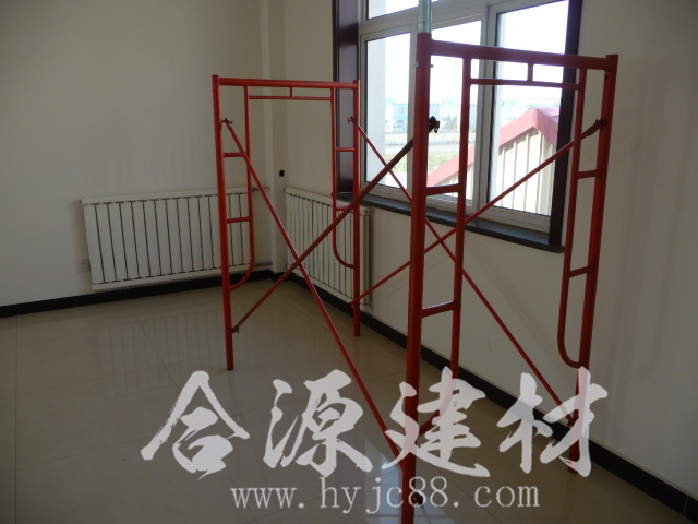合源建材移动脚手架