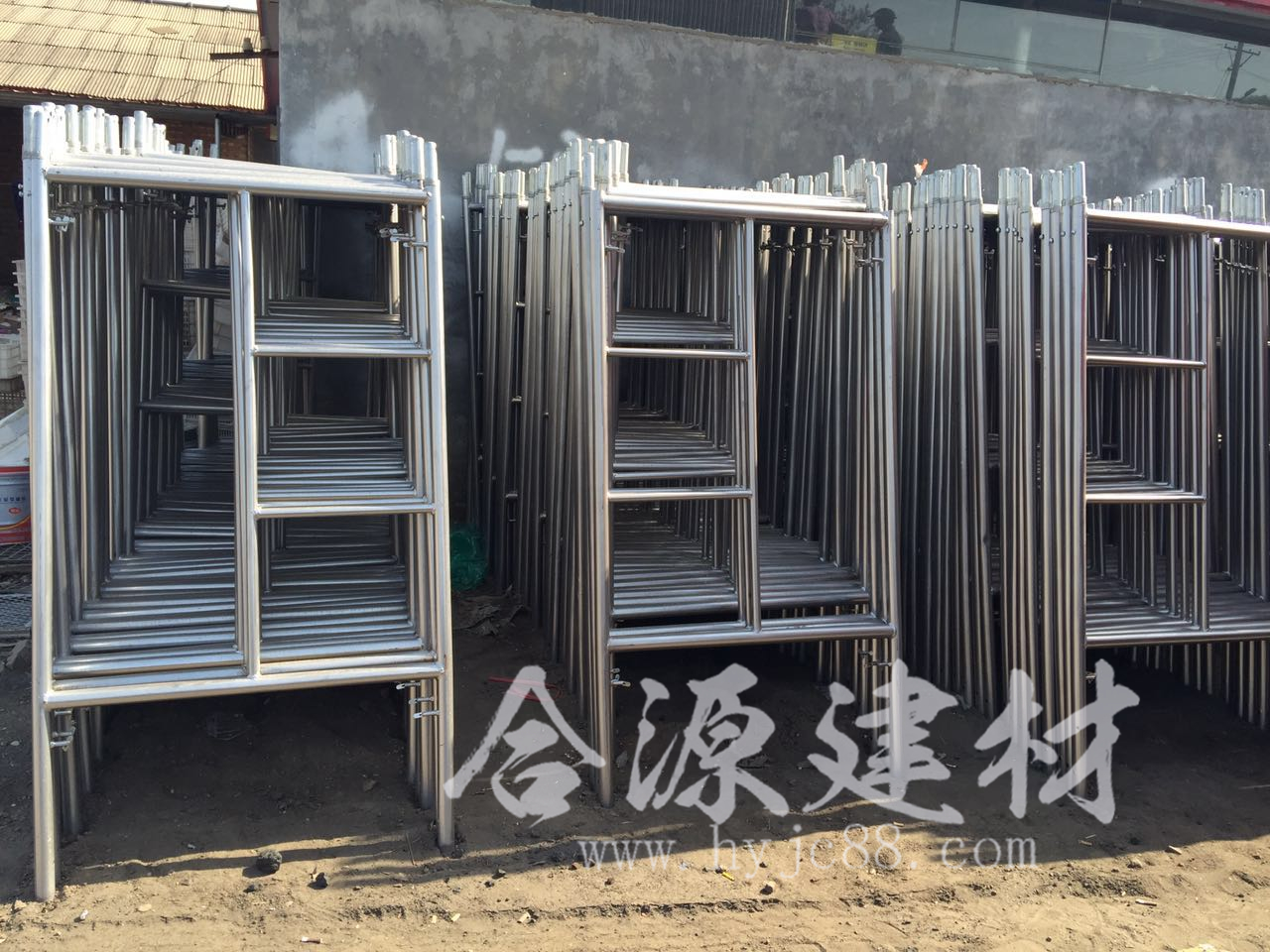  合源建材移动脚手架