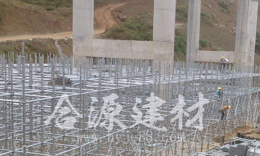 盘扣式脚手架
