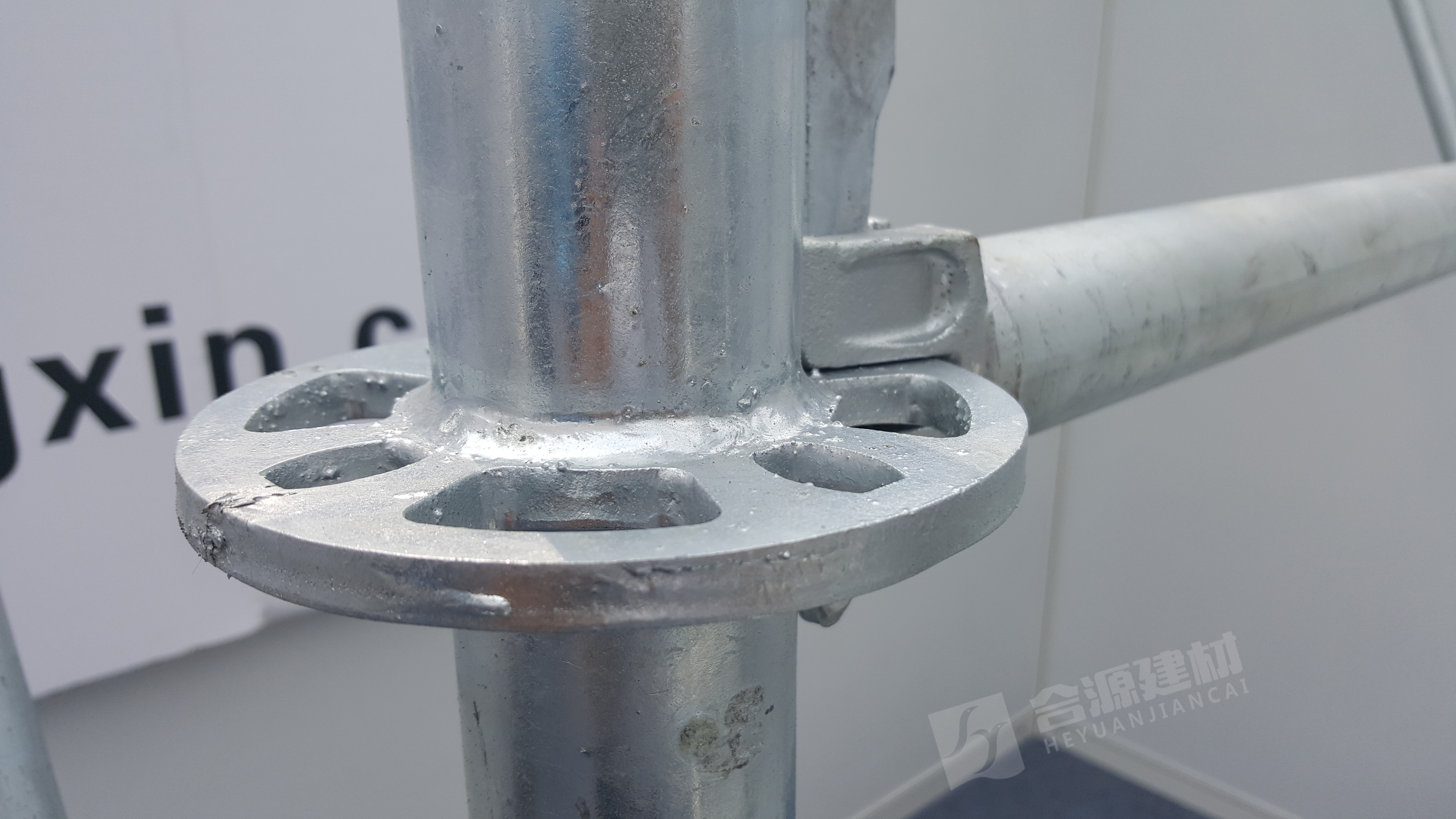 【山东】较传统脚手架相比，雷亚架到底有什么优势？